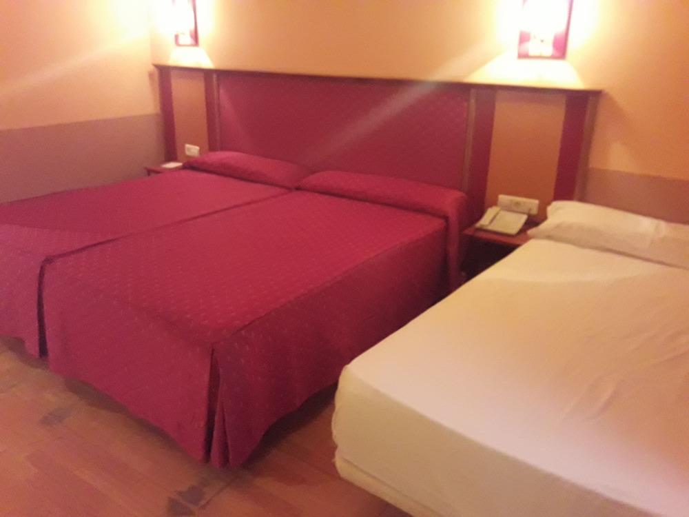Hotel Fuente Las Piedras Cabra Dış mekan fotoğraf
