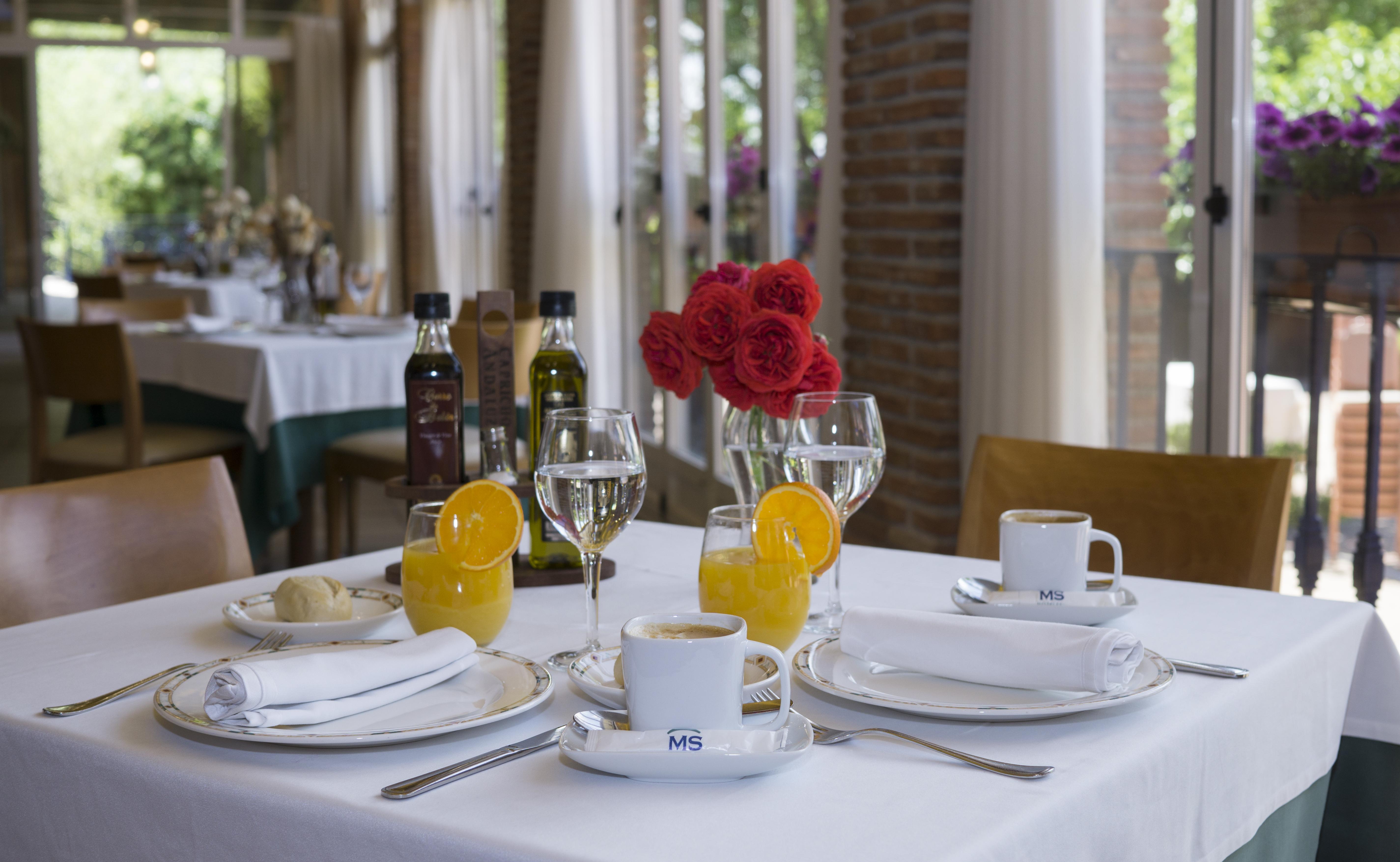Hotel Fuente Las Piedras Cabra Dış mekan fotoğraf