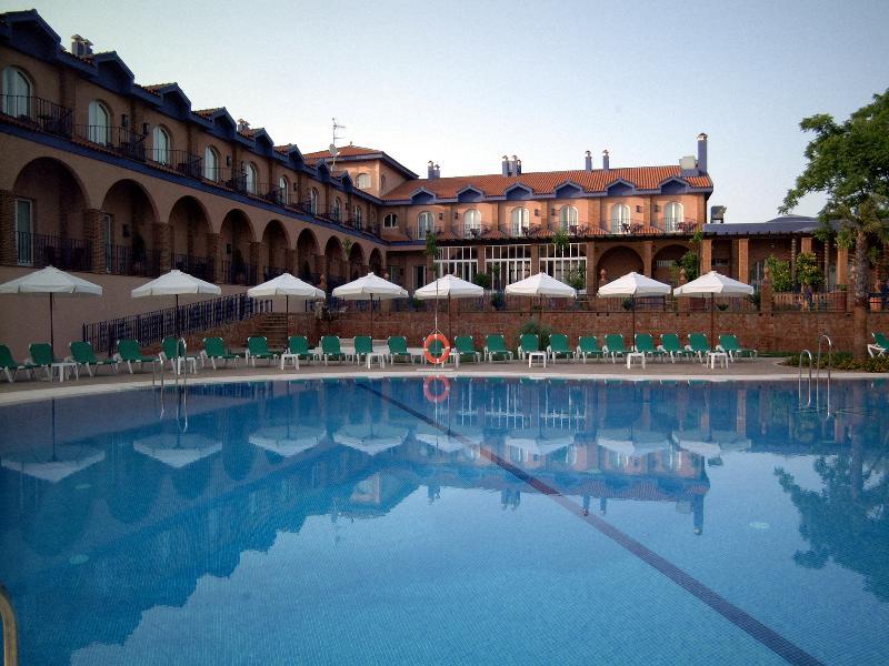 Hotel Fuente Las Piedras Cabra Konforlar fotoğraf