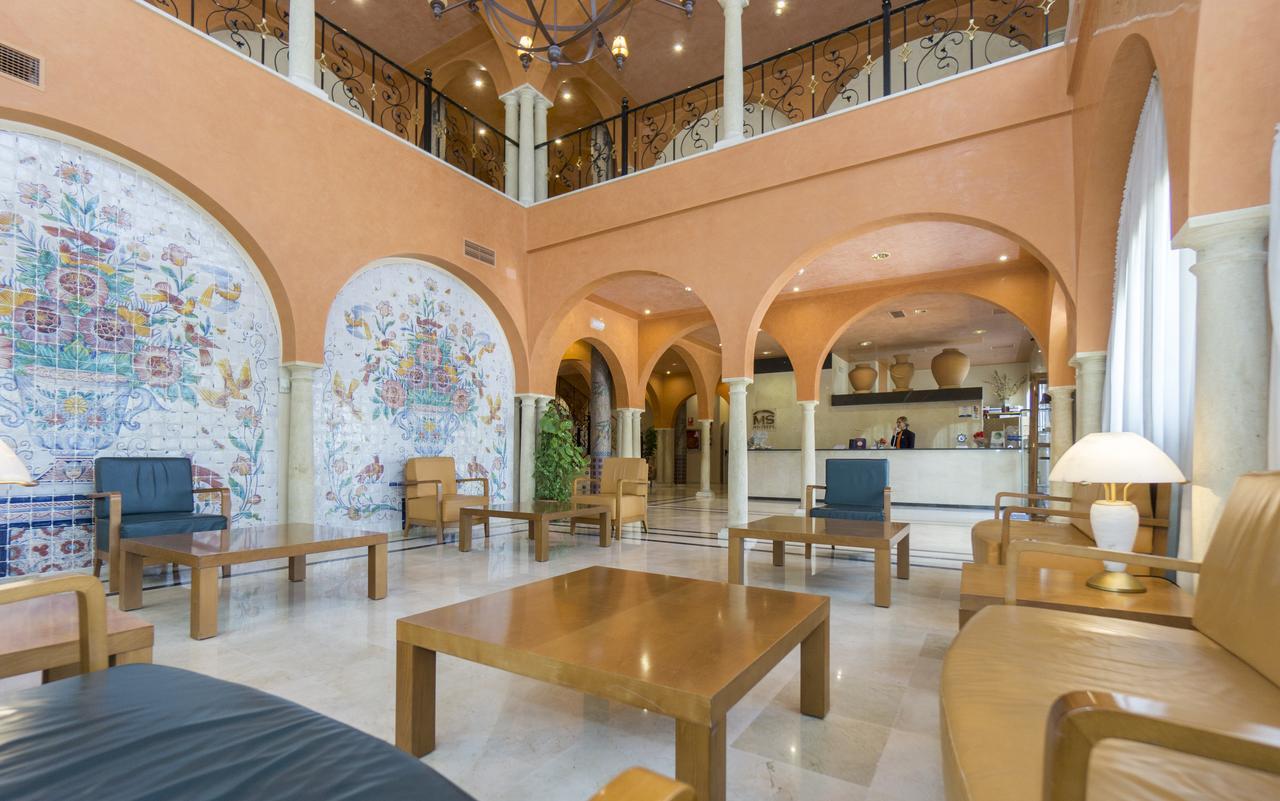 Hotel Fuente Las Piedras Cabra Dış mekan fotoğraf