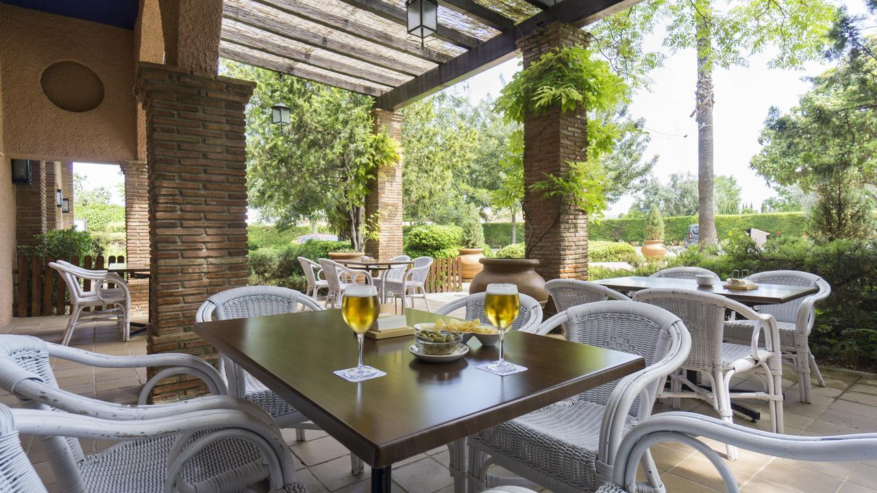 Hotel Fuente Las Piedras Cabra Dış mekan fotoğraf