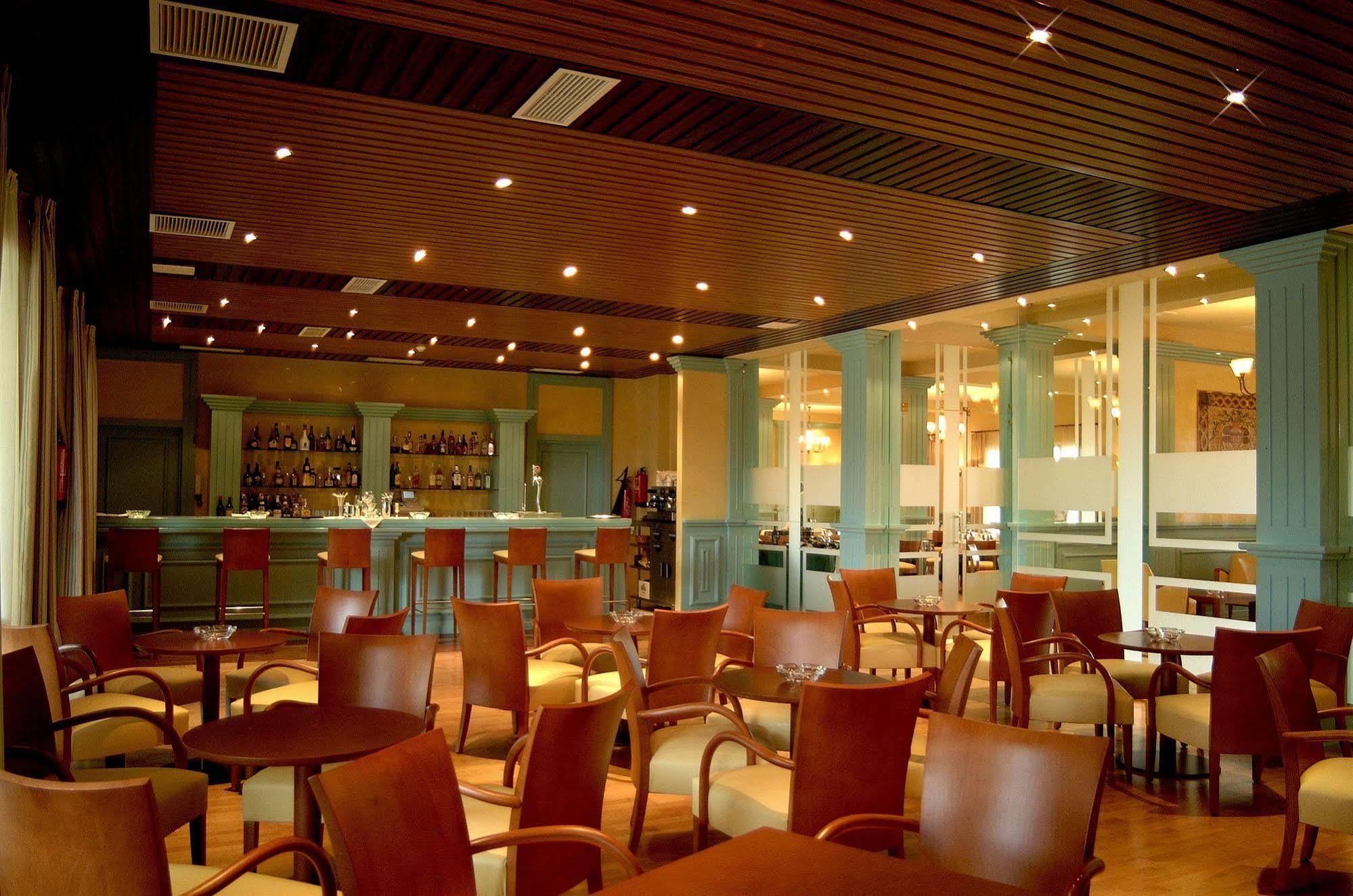 Hotel Fuente Las Piedras Cabra Dış mekan fotoğraf